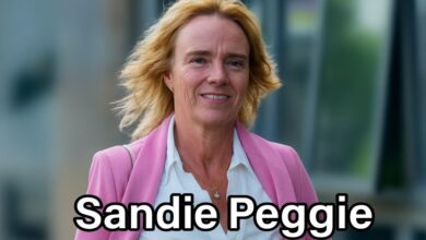 Sandie Peggie